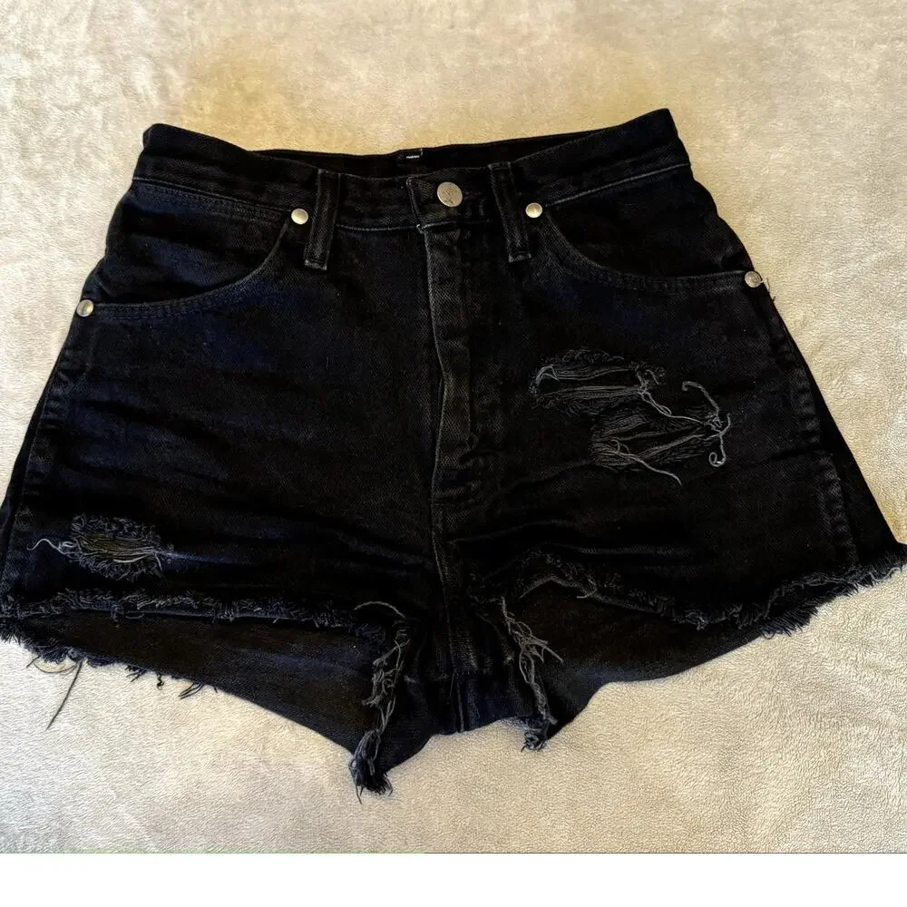 Vintage Wrangler red tab cut off shorts, size 3x34 - Picture 2 of 9